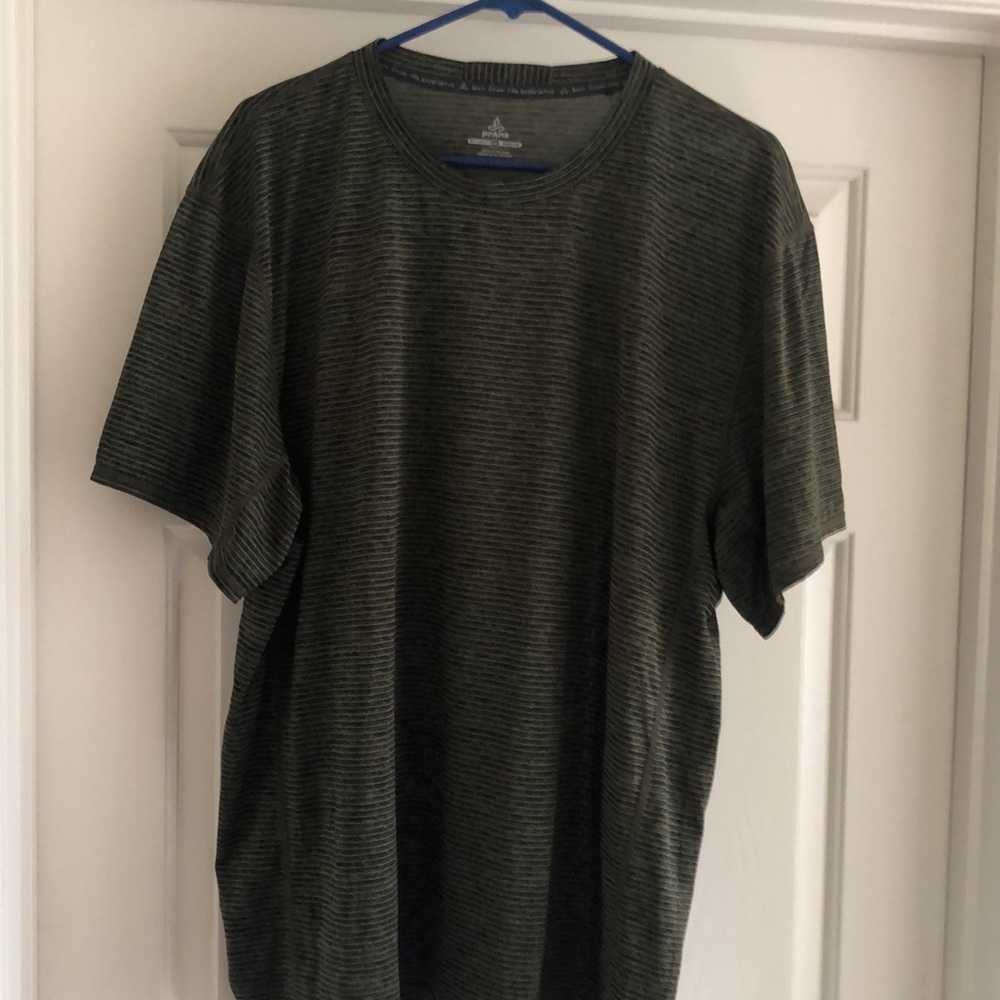Prana Men’s XXL shirt